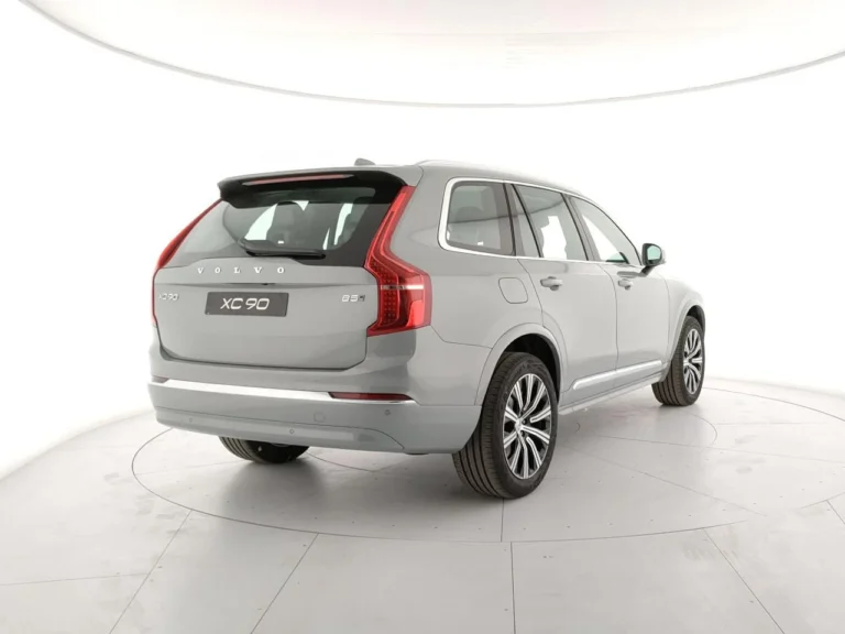 VOLVO XC90 B5 (11)