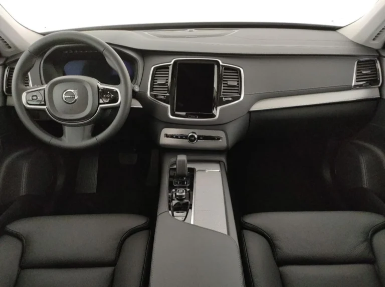 VOLVO XC90 B5 (16)