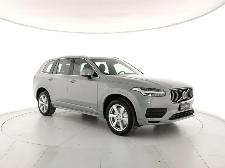 VOLVO XC90 B5 (20)