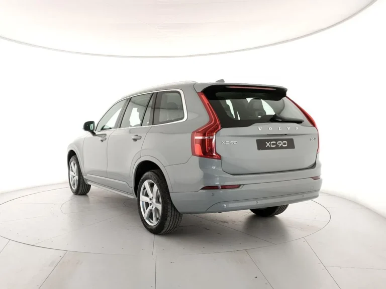 VOLVO XC90 B5 (22)